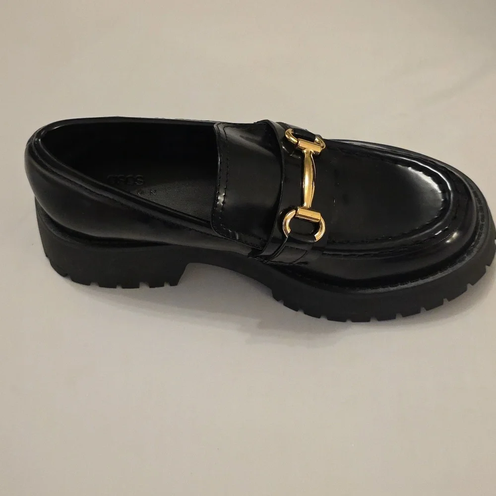BRAN NEW OSOS DESIGN  WOMEN'S LUG SOLE LOAFER WITH HORSEBIT - Picture 10 of 16